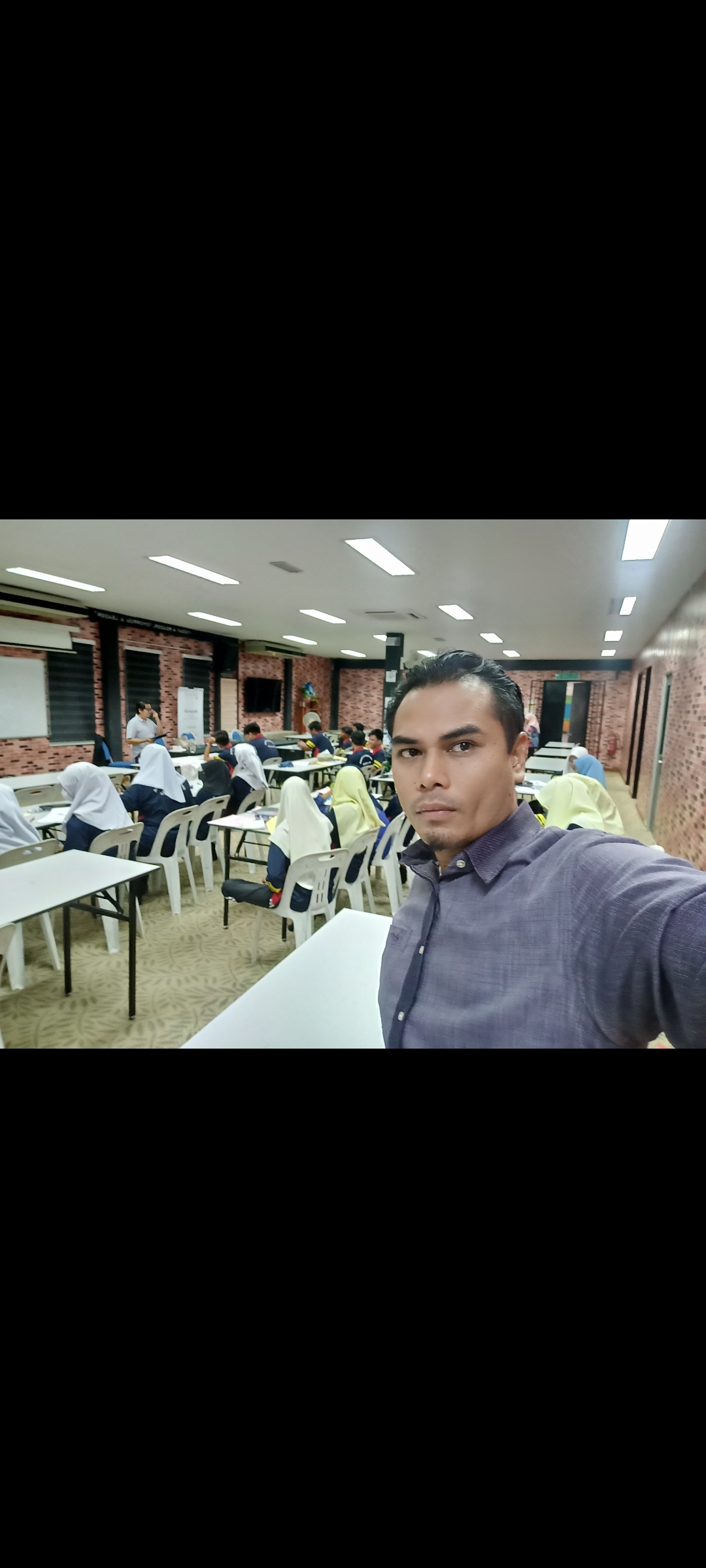 Amirul B Zakaria - Smart Education Tutor