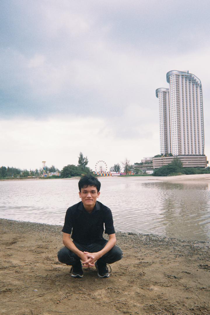 Moses Moh Heng Siun - Smart Education Tutor